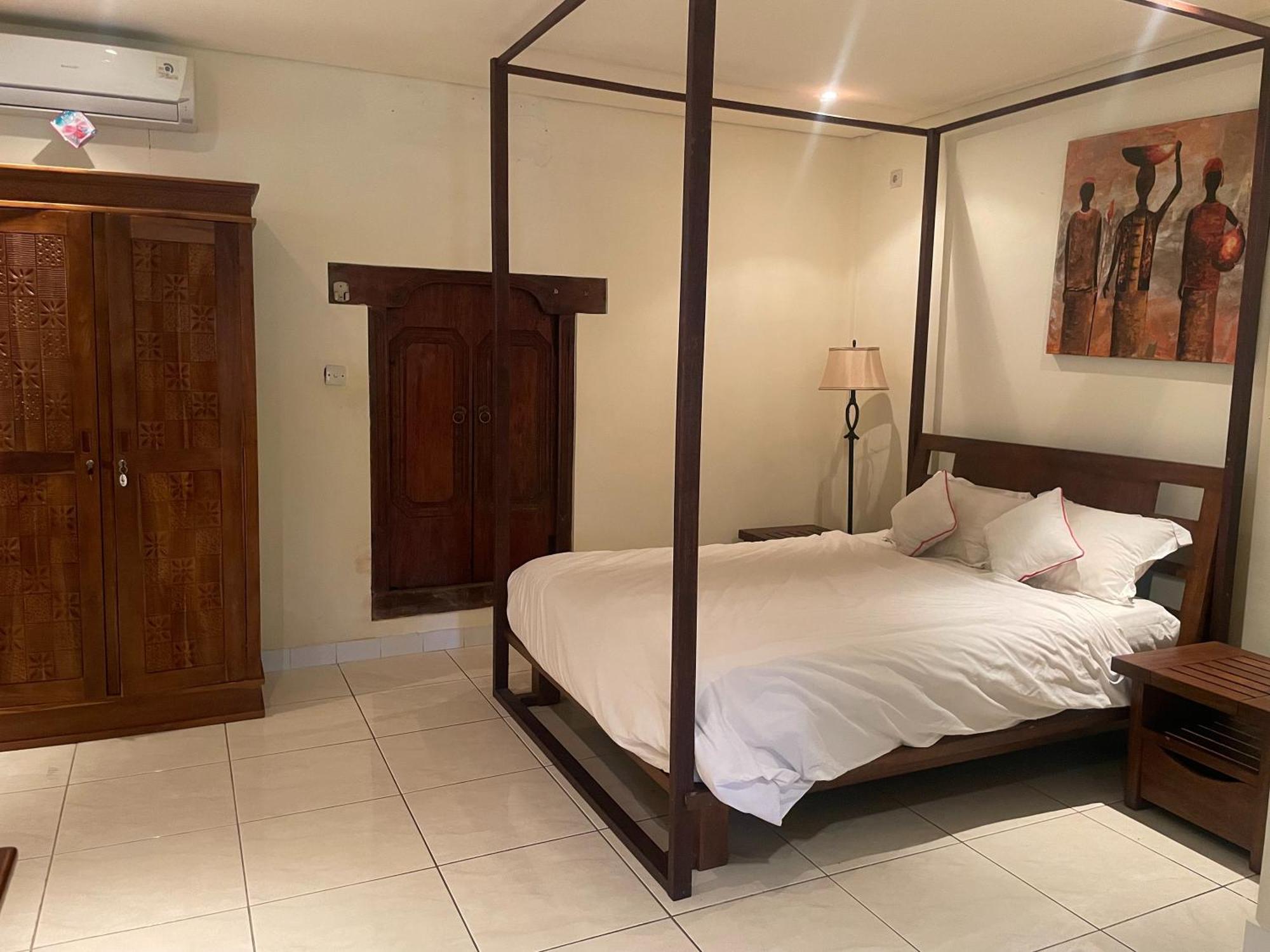 Graha Madesimon Hotel Ketewel Exterior photo